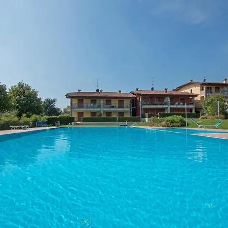 Borgo Delle Colline * Манерба-дель-Гарда